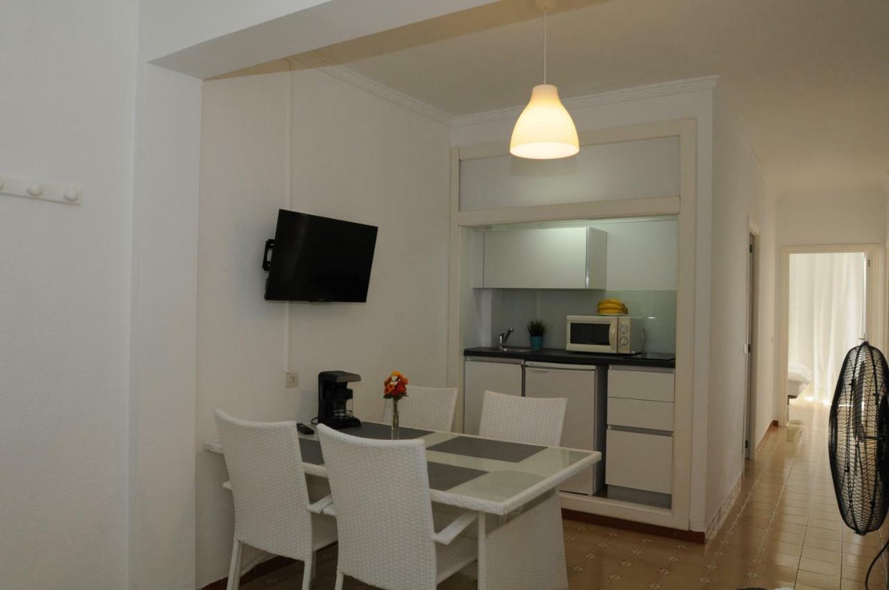 Mini Golf Apartments Canyamel  Bagian luar foto